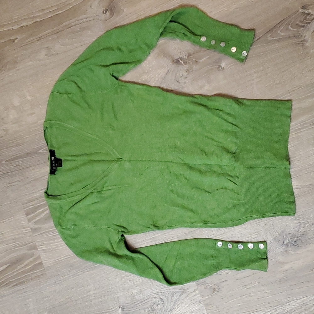 Green v-neck sweater, size small